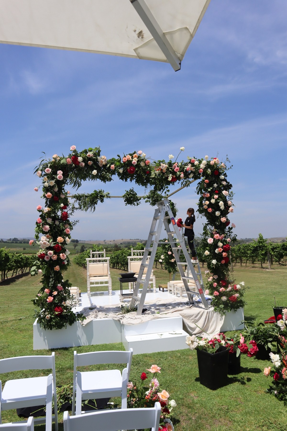 Acacia Ridge wedding flowers by Sugar Bee Flowers — Yarra Valley florist (2 of 9)