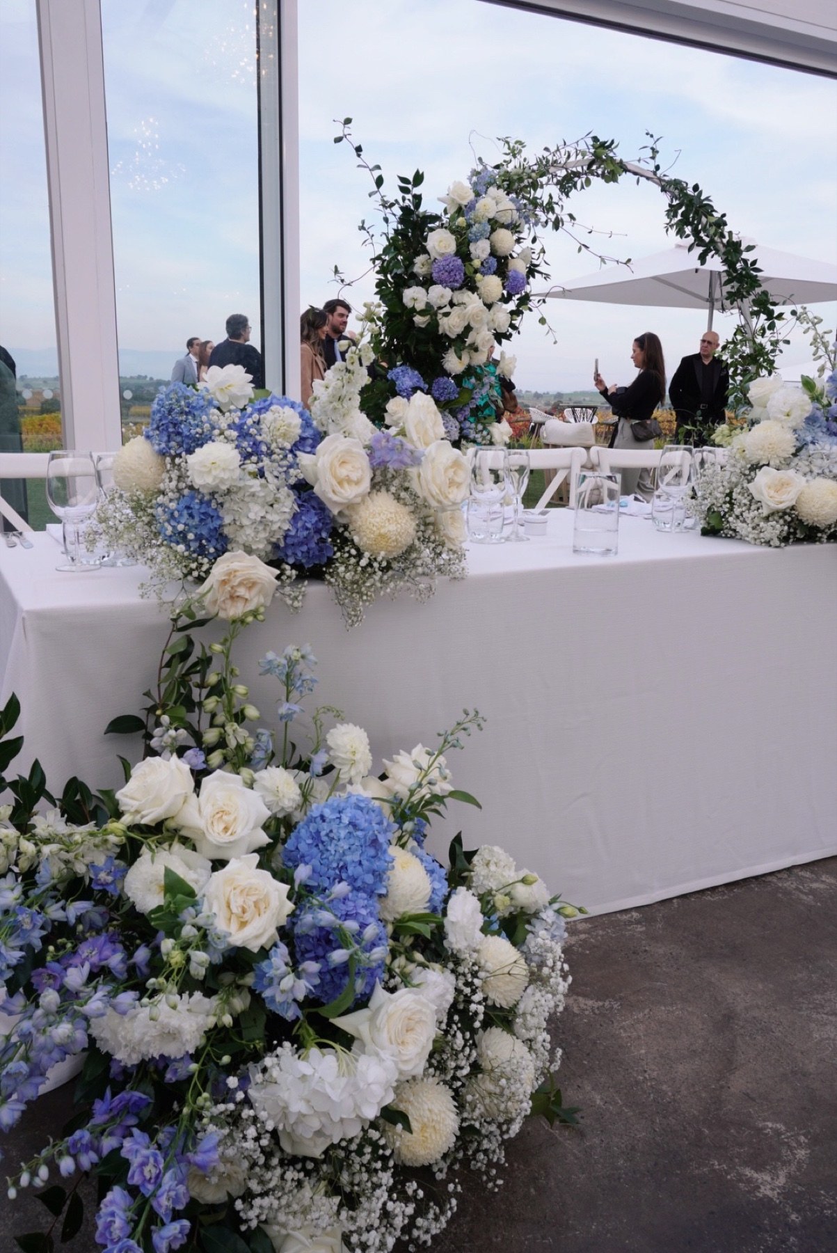 Acacia Ridge wedding flowers by Sugar Bee Flowers — Yarra Valley florist (7 of 9)