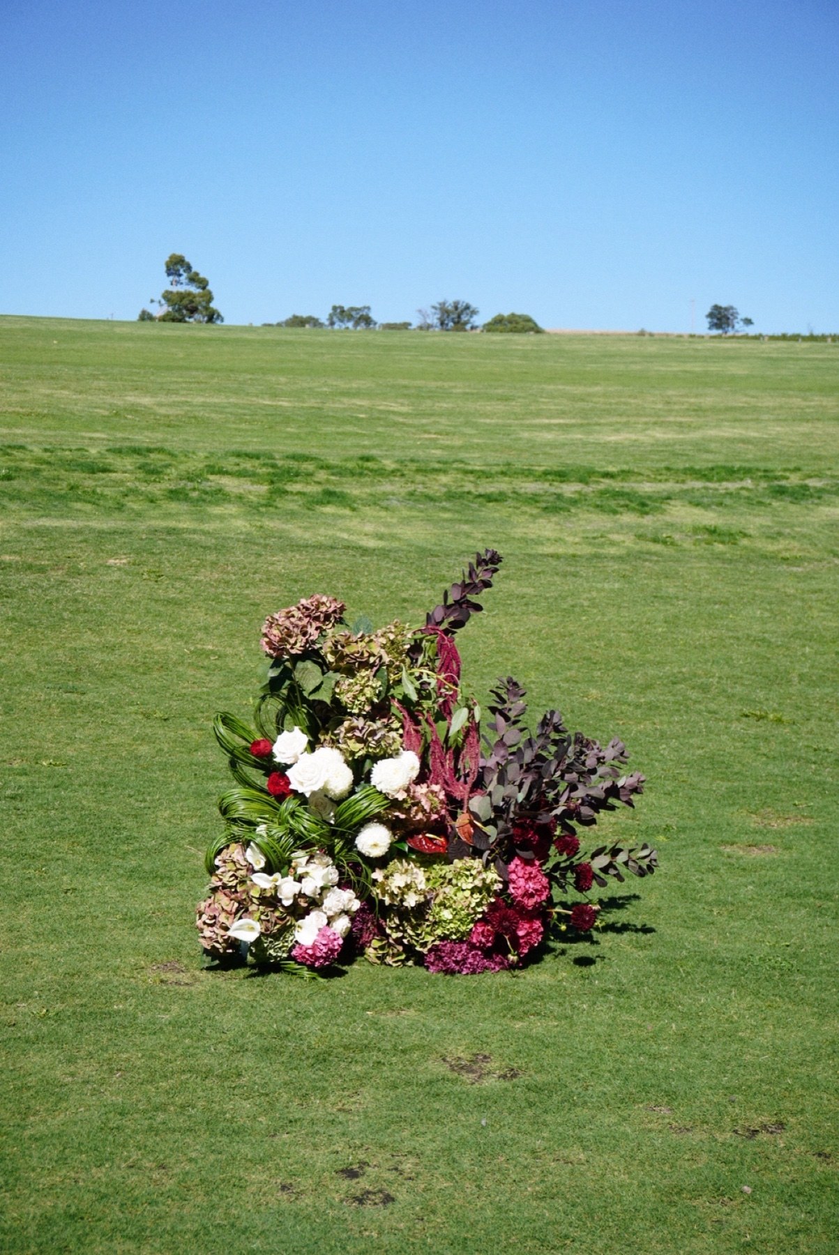 Hubert Estate wedding flowers by Sugar Bee Flowers — Yarra Valley florist (5 of 10)